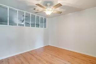 2617 Magnolia Dr, Irving, TX 75062 - Photo 8