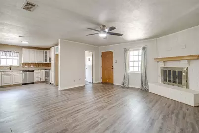 2617 Magnolia Drive, Irving, TX 75062 - Photo 18