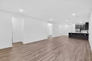 4523 Metropolitan Ave, Dallas, TX 75210 - Photo 8