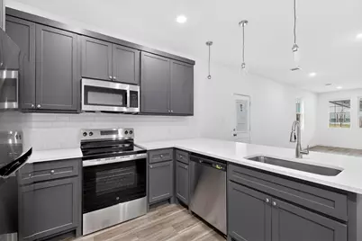 4523 Metropolitan Avenue, Dallas, TX 75210 - Photo 6