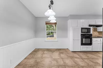 9730 Timberview Drive, Woodway, TX 76712 - Photo 10