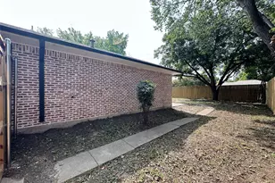 1814 Walnut Ave, Carrollton, TX 75006 - Photo 34