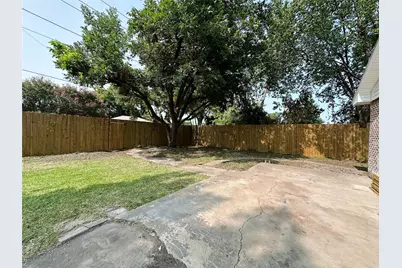 1814 Walnut Avenue, Carrollton, TX 75006 - Photo 32