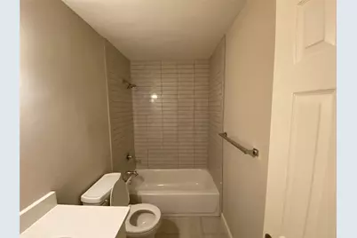 2032 Kings Road, Carrollton, TX 75007 - Photo 10