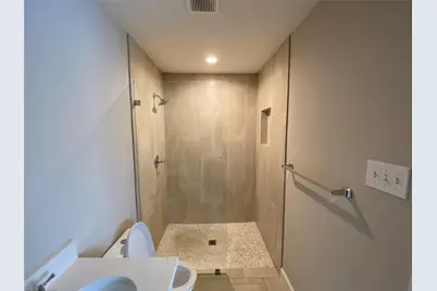 2032 Kings Road, Carrollton, TX 75007 - Photo 6