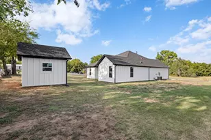 1119 20th St, Bridgeport, TX 76426 - Photo 38