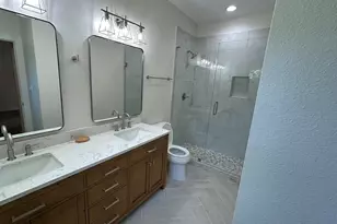 622 E Woodard St, Denison, TX 75021 - Photo 14