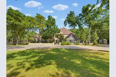 121 Comanche Moon Court, Decatur, TX 76234 - Photo 1