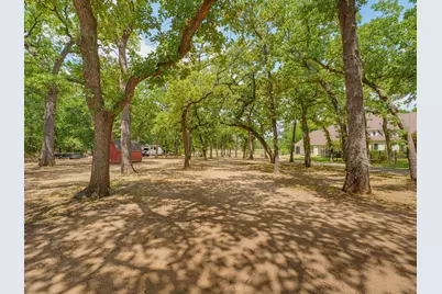121 Comanche Moon Court, Decatur, TX 76234 - Photo 36