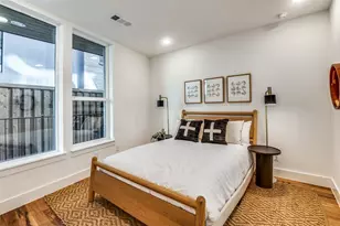 426 W 9th St, Dallas, TX 75208 - Photo 20