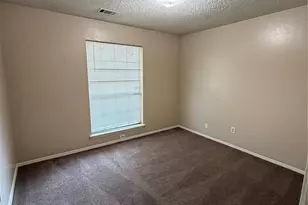 1221 Castleman Dr, Cedar Hill, TX 75104 - Photo 6