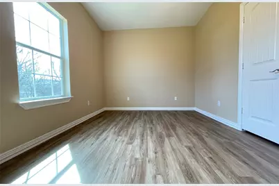 504 SW 15th Street, Mineral Wells, TX 76067 - Photo 14