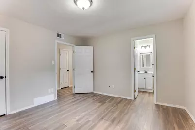 2100 NW 3rd Avenue, Mineral Wells, TX 76067 - Photo 8