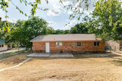 2100 NW 3rd Avenue, Mineral Wells, TX 76067 - Photo 26