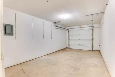 2100 NW 3rd Avenue, Mineral Wells, TX 76067 - Photo 22