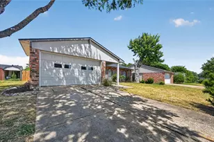 517 Hanover Dr, Allen, TX 75002 - Photo 2