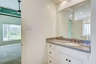 2804 Vermont Ct, Arlington, TX 76001 - Photo 32