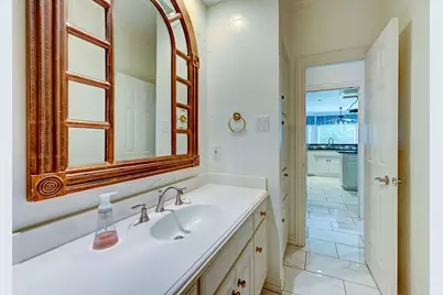 2804 Vermont Court, Arlington, TX 76001 - Photo 8