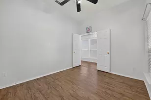 803 E Alexander Ln, Euless, TX 76040 - Photo 8