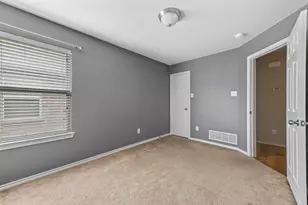 5533 Grenada Dr, Fort Worth, TX 76119 - Photo 20