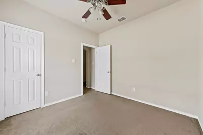 5533 Grenada Drive, Fort Worth, TX 76119 - Photo 18