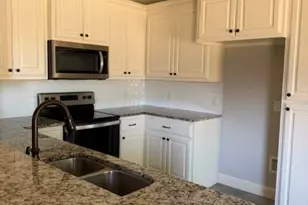 272 Jacinth Ln, Granbury, TX 76049 - Photo 6