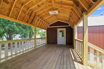 933 Scott, Honey Grove, TX 75446 - Photo 14