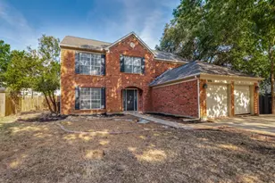 606 Berkley Dr, Grapevine, TX 76051 - Photo 1
