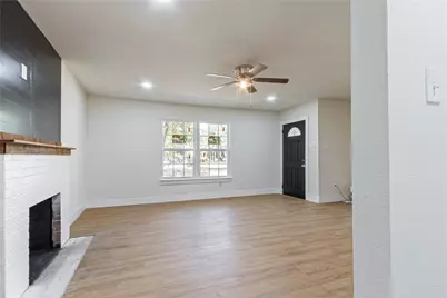 2029 Lynnhaven Road, Fort Worth, TX 76103 - Photo 4