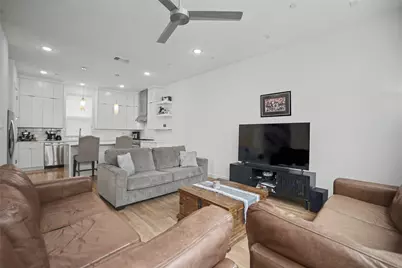 1510 N Washington Avenue #203, Dallas, TX 75204 - Photo 6