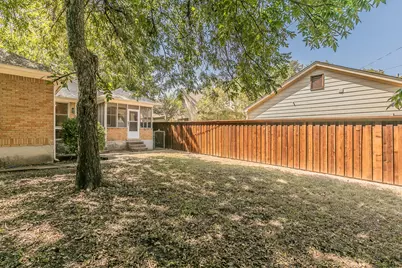 2209 Warner Road, Fort Worth, TX 76110 - Photo 32