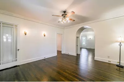 2209 Warner Road, Fort Worth, TX 76110 - Photo 18