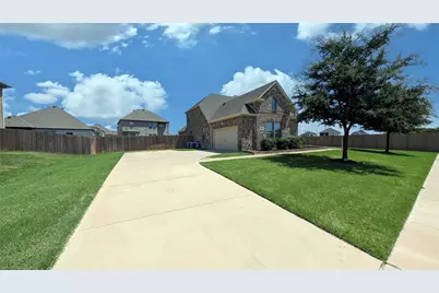 5205 Shelter Point Court, Mansfield, TX 76063 - Photo 2