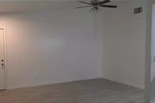 708 Truman St, Arlington, TX 76011 - Photo 2