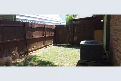 708 Truman Street, Arlington, TX 76011 - Photo 12