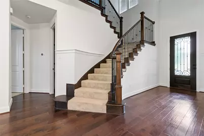 1009 Peacock Boulevard, Carrollton, TX 75007 - Photo 4
