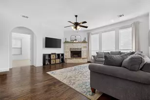 1008 Freesia Dr, Little Elm, TX 75068 - Photo 12
