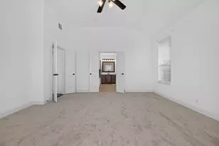 1008 Freesia Dr, Little Elm, TX 75068 - Photo 16