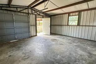 120 W Deport St, Detroit, TX 75436 - Photo 28