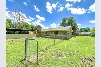 120 W Deport Street, Detroit, TX 75436 - Photo 2