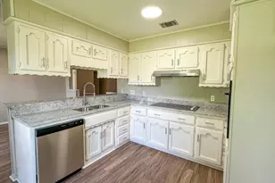 120 W Deport St, Detroit, TX 75436 - Photo 12