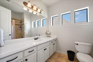 8113 Long Trail Dr, North Richland Hills, TX 76182 - Photo 32