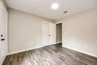 2617 Ryan Avenue, Fort Worth, TX 76110 - Photo 14