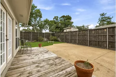 10419 Royalwood Drive, Dallas, TX 75238 - Photo 30