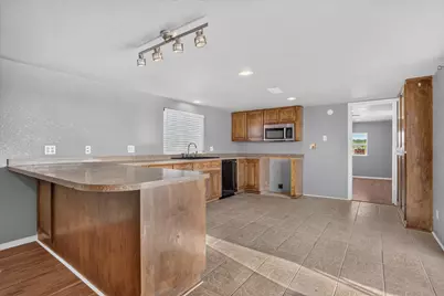3205 Oak Hill Drive, Granbury, TX 76048 - Photo 8