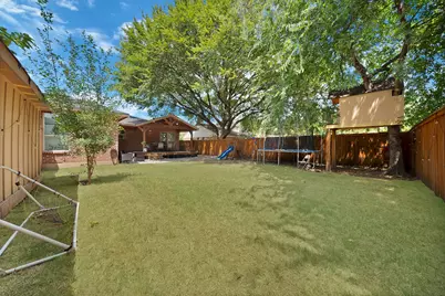 1102 Ash Street, Irving, TX 75060 - Photo 32