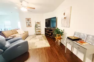 3601 Sabine Dr, Little Elm, TX 75068 - Photo 4