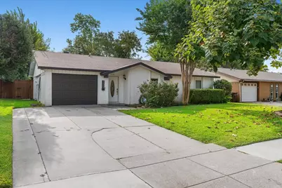 2400 Richmond Drive, Plano, TX 75074 - Photo 2