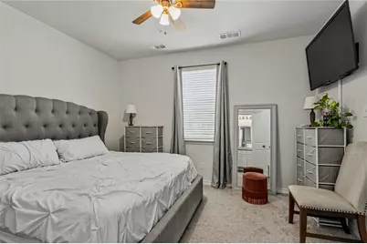5724 Topwater Trail, Fort Worth, TX 76119 - Photo 16