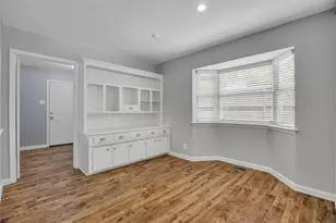 9322 Hunters Creek Dr, Dallas, TX 75243 - Photo 16